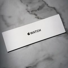 Apple Watch SE 3 (40mm, GPS + Cellular, Starlight)