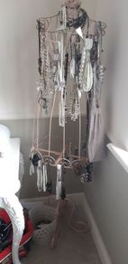 metal manequin / jewellery stand