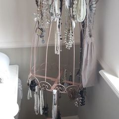 metal manequin / jewellery stand