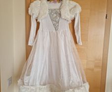 Halloween white costume age 7
