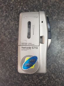 Olympus Pearlcorder S713 Microcassette Voice Recorder