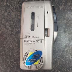 Olympus Pearlcorder S713 Microcassette Voice Recorder