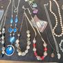 costume jewelry 138 pieces Image 4