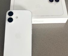 Iphone 16 White