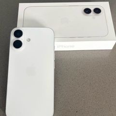 Iphone 16 White