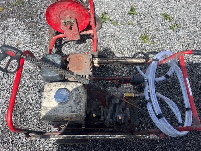 3000 psi  Honda power washer