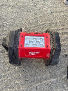 Milwaukee M18 RADIUS Compact Site Light