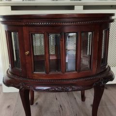 Mahogany Display Cabinet / Drinks Cabinet