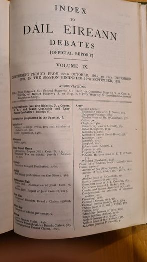 Dail Eireann Parliamentary Debates ( Official Reports) Volume 9  22nd October 1924 To 19th December 1924. Hardback In Good Condition.