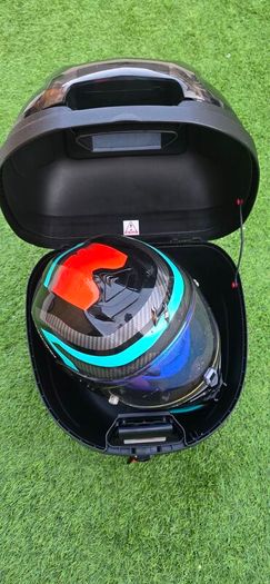 Givi top case
