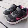 Kids shoes in perfect condition only 10 euro per pair Image 3