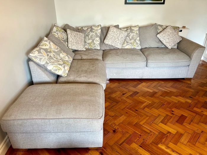 Corner Sofa | Footstool | Pillow Back