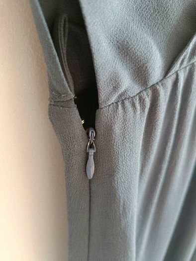 Tashia London 100% Silk Dress - Unworn