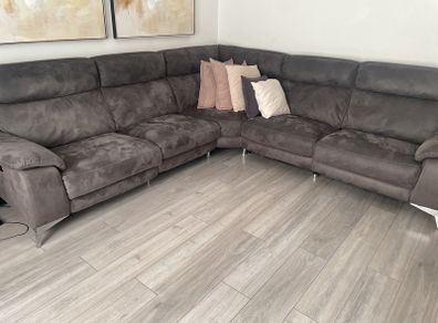 Recliner chair (electric)