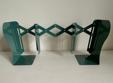 Shein Green Metal Flexible Desktop Bookend