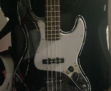 Aria stb pro II j bass and g4m guitar (FOR SWAPS)