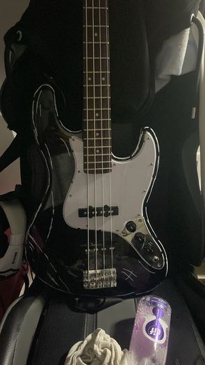 Aria stb pro II j bass and g4m guitar (FOR SWAPS)