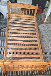 Single bed