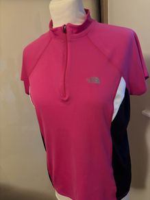The North Face Pint Vapor Wick Zip Opening T Shirt - Size L