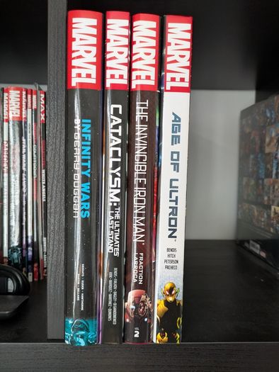 Marvel Hardcover Comic Book Lot Infinity Wars Age of Ultron Cataclysm Iron Man