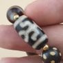 Vintage Himalayan Tibetan Dzi Agate Beads 2-Eyes Bracelet with Dotted Quartz Image 7