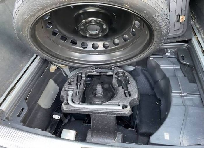 Audi A4 A5 A6 A7 A8 Space Saver Spare Wheel 19 Inch 5x112 CB 66.6 Breakdown Recovery Road Assistance Mechanic Garage Tyre Shop 125 / 70 / R19