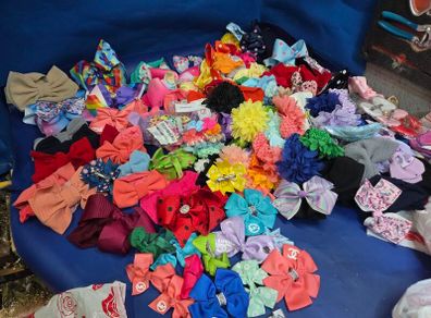 hair accesories lot