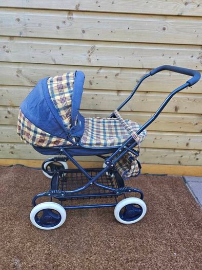 Vintage Chicco Dolls Pram