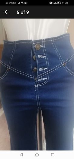 beautiful new designer skinny stretchy jeans
