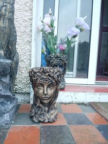 flowers pots