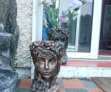flowers pots
