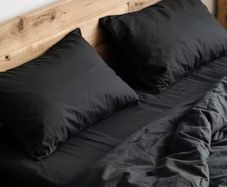 Superking Black Bed Linen Set Zip Close