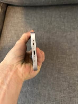 iPhone 14 purple color 256gb unlocked, 85% battery health