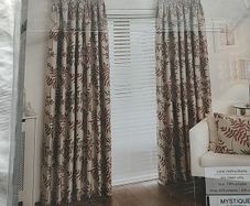 Curtains 2 pairs Brand new Eur 150 for 2 pairs