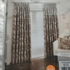 Curtains 2 pairs Brand new Eur 150 for 2 pairs