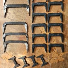 21 joiner's pinch dogs
