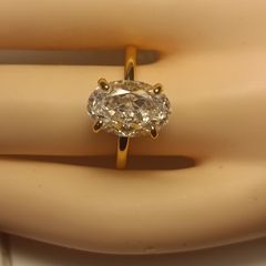 Yellow Gold plated Sterling Silver 3ct. Oval brilliant Diamond Simulant Ring