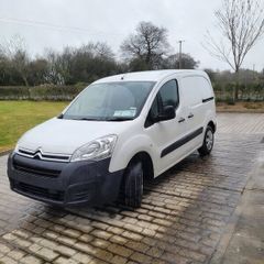 2017 Berlingo 3 seater Doe'd
