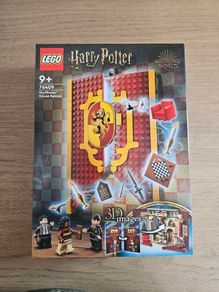 lego harry potter 76409 gryffindor house banner