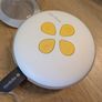 Medela Swing Double Breast Pump Image 2
