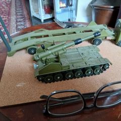 Dinky Transporter and Chieftain Gun