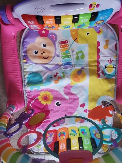 PRICE DROP!!!! Fisher-Price Baby Play Mat | Deluxe Kick & Play Baby Play Gym for Newborn Baby to 3 Year Olds with Light Up Piano, Toys and Comfy Baby Mats for Floor Play | Playmats & Floor Gyms - Pink