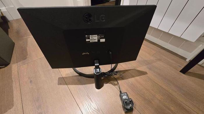 Lg 21.5" Full Hd Ips Monitor (2x Hdmi, Vga) - 22mk600m