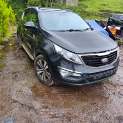 2015 kia sportage 1.7 diesel breaking  Also breaking Transit mk6 mk7 mk8 Mini Cooper 2007 1.6 petrol Vw caddy 1.9 tdo 2.0 sdi Vw cc 2.0 2008 Vw Passat 2.0 tdi 2008 Skoda Fabian 1.9 tdi 2008 Range Rover evoque 2.0 2.2  Land Rover discovery sport 2.0 2.2 Re