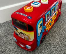 vtech musical bus