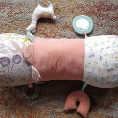 Mamia Tummy Time Roller Pillow