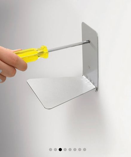Invisible floating book shelf