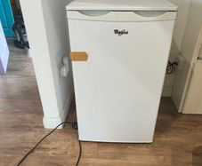 Whirlpool freestanding small freezer