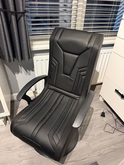 Gaming chair
