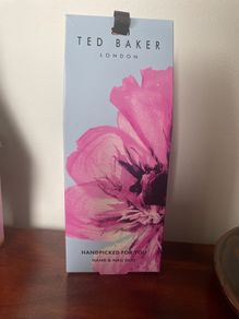 Tex Baker hand and nail duo gift set